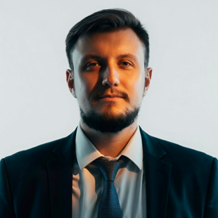 Романов Виктор